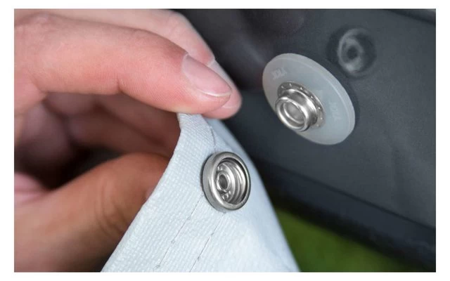 Thule Panorama 9200 Markisen-Vorzelt 4,0 M XL 9 Thule Panorama 9200 Markisen-Vorzelt 4,0 M XL – Bild 7